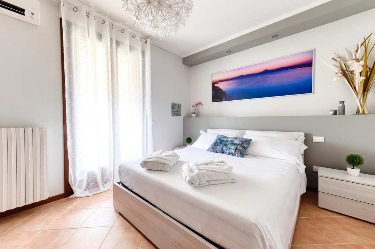 Wolf House - Sirmione Holiday Dış mekan fotoğraf