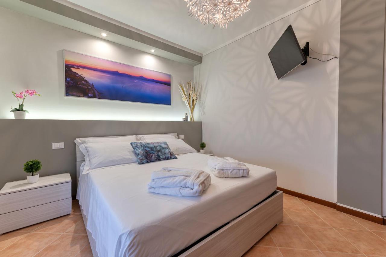 Wolf House - Sirmione Holiday Dış mekan fotoğraf