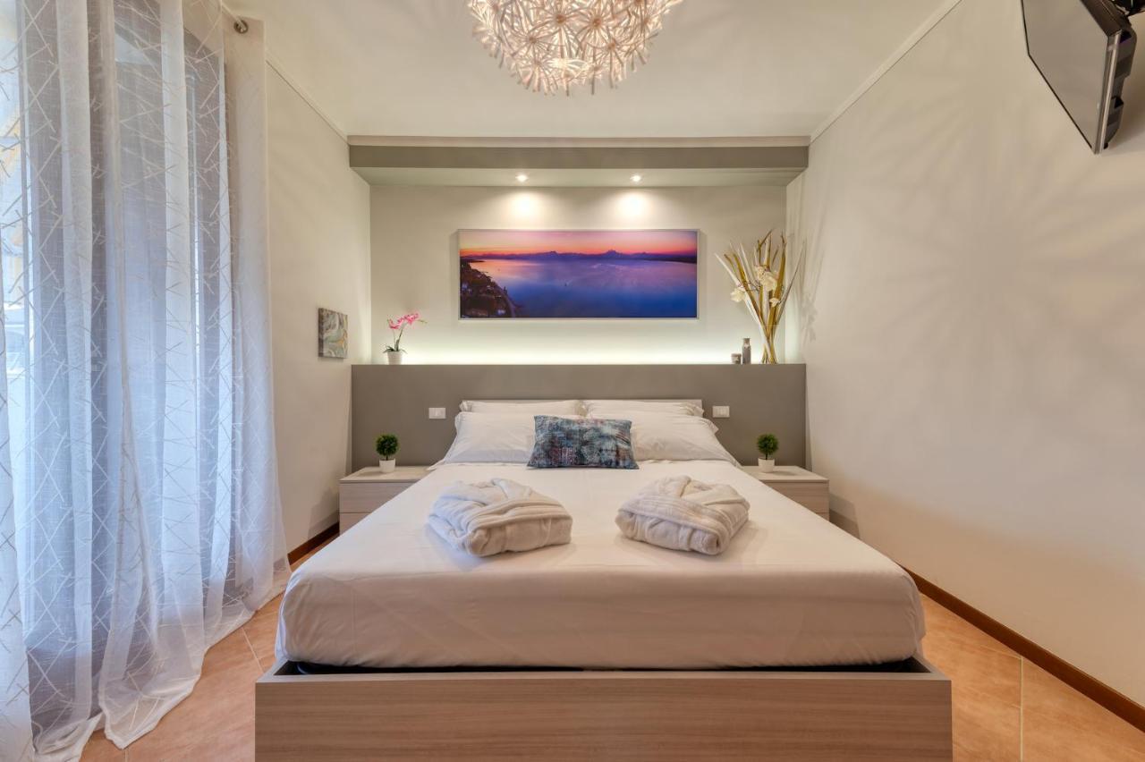Wolf House - Sirmione Holiday Dış mekan fotoğraf