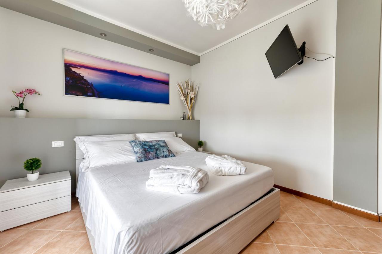 Wolf House - Sirmione Holiday Dış mekan fotoğraf