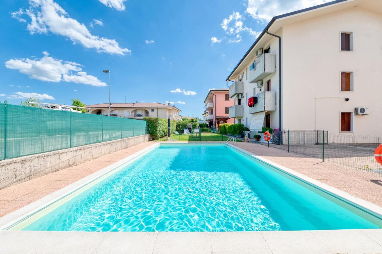 Wolf House - Sirmione Holiday Dış mekan fotoğraf